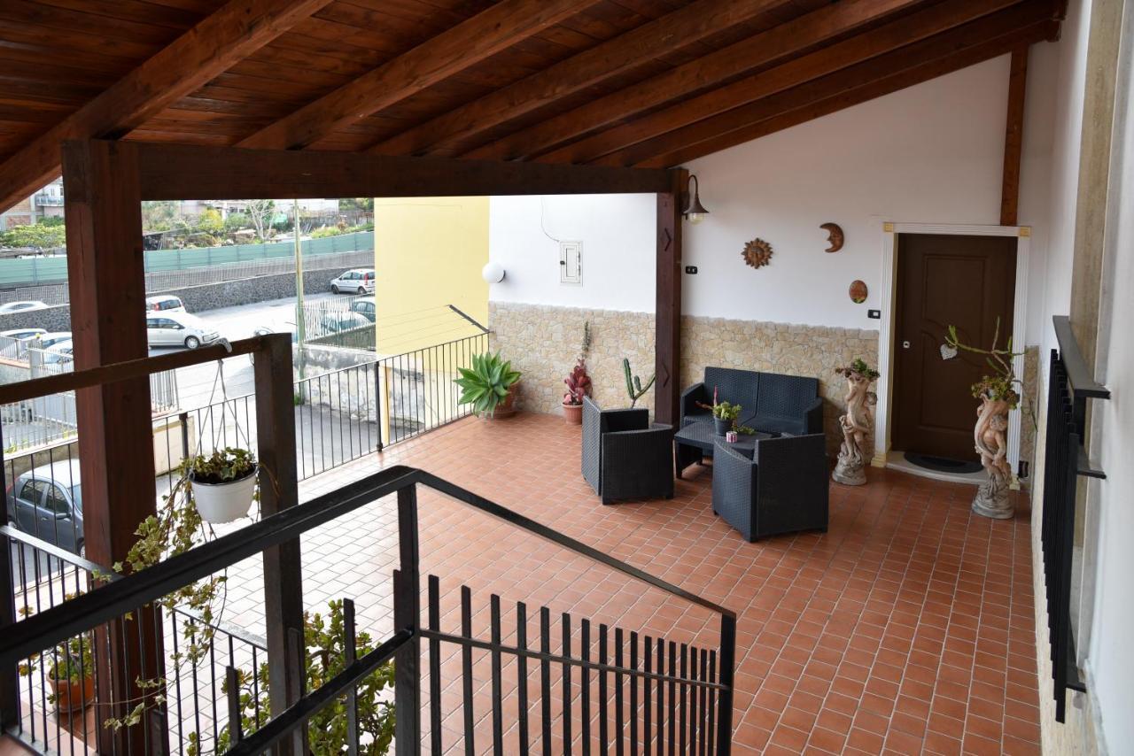 Ferienwohnung Virginia'S House Torre Annunziata Exterior foto